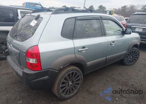 2005 Hyundai Tucson Gls/Lx из США, поврежденный, VIN KM8JN72DX5U150577